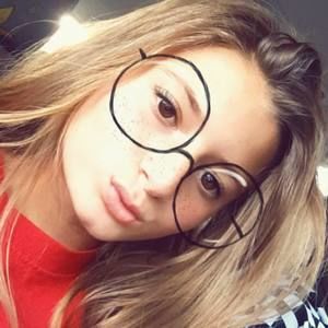 Meet your Posher, Alena